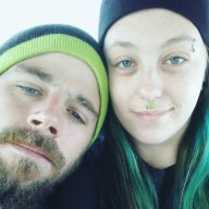 StonerCouple8793